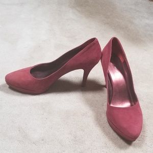 Nine West Burgundy Suede Heels Size 11